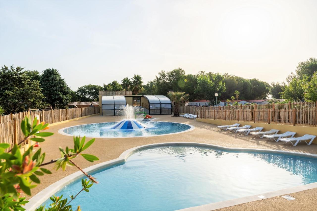 Camping Beau Rivage Hotel เมซ ภายนอก รูปภาพ