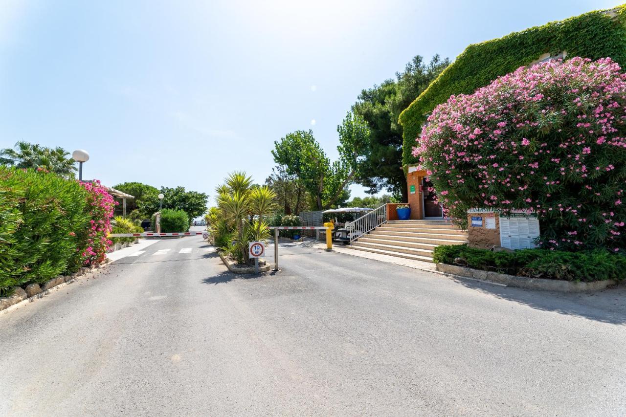 Camping Beau Rivage Hotel เมซ ภายนอก รูปภาพ