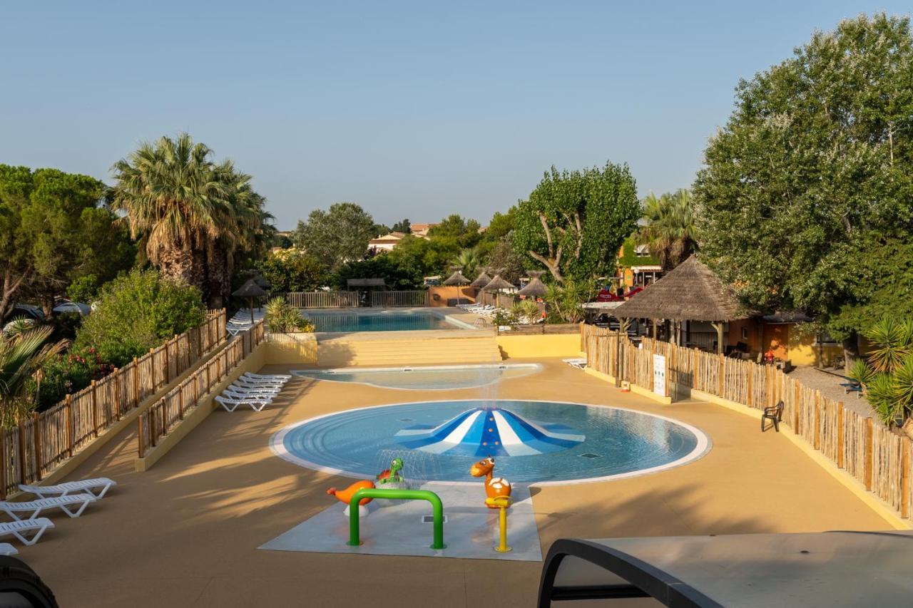 Camping Beau Rivage Hotel เมซ ภายนอก รูปภาพ