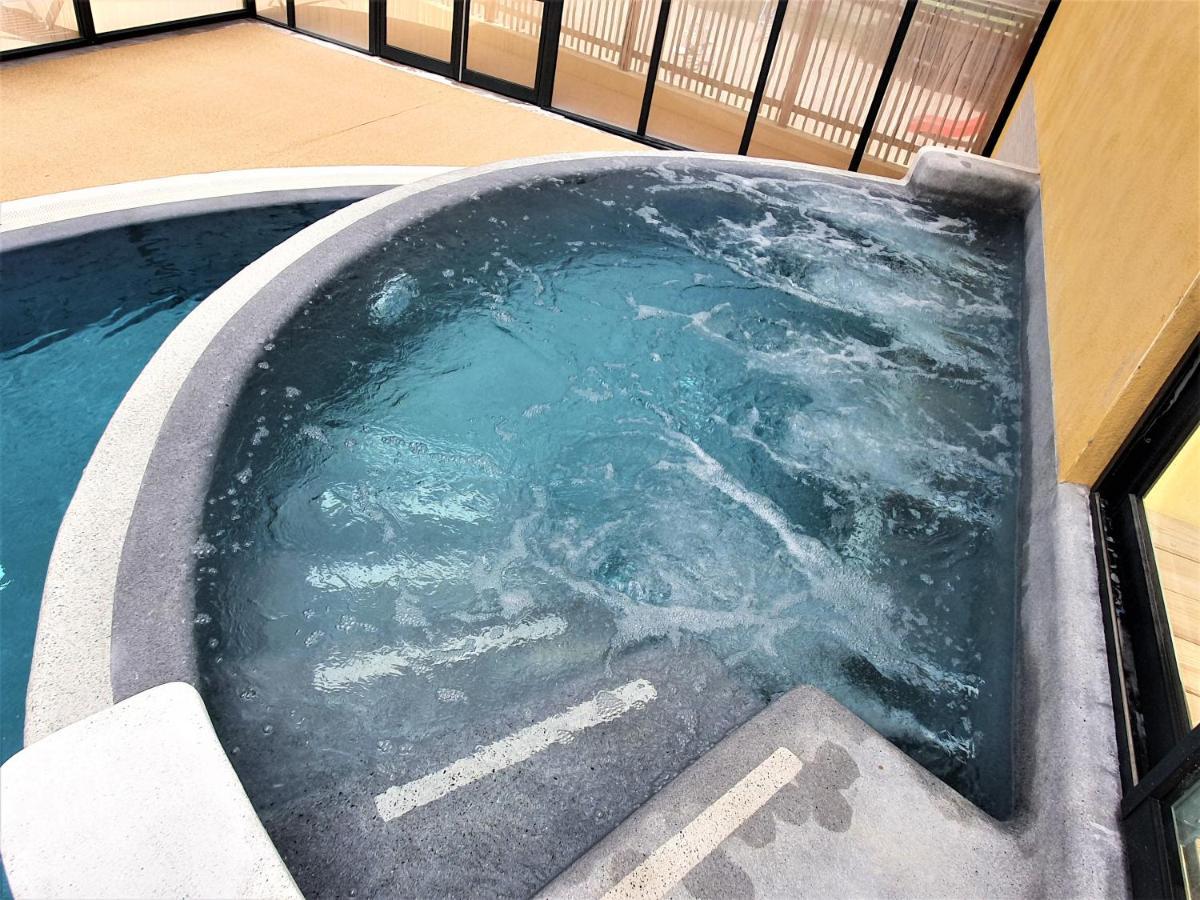 Camping Beau Rivage Hotel เมซ ภายนอก รูปภาพ